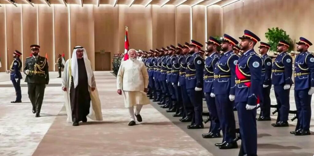 पीएम मोदी पांच देशों के दौरे पर…पहले चरण में यूएई पहुंचे