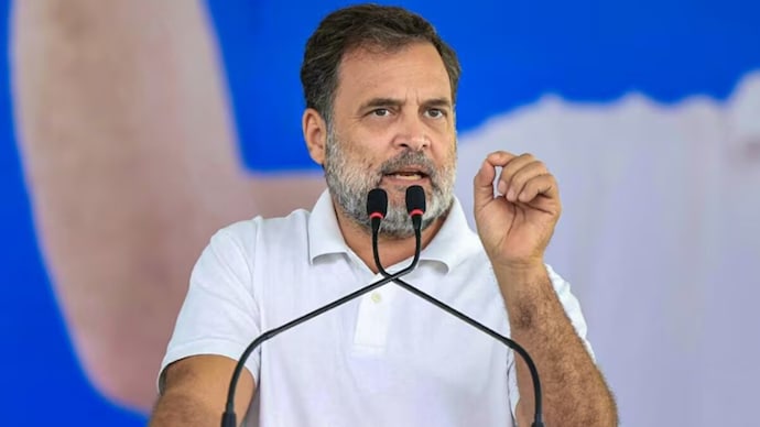 पेट्रोल-डीजल की कीमतों पर राहुल गांधी का केंद्र सरकार पर हमला कहा…देश में आ सकता है बड़ा आर्थिक झटका