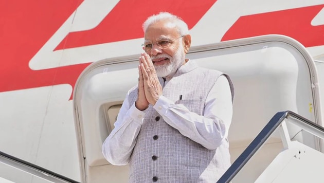 प्रधानमंत्री मोदी की 5 देशों की विदेश यात्रा सम्पन्न…भारत के वैश्विक संबंधों को मिला नया आयाम
