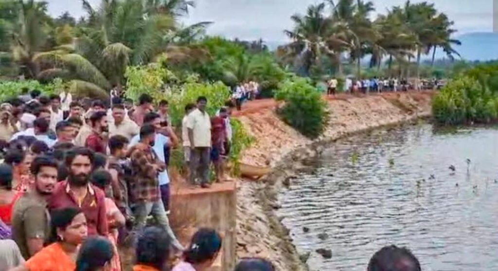 कर्नाटक में बड़ा हादसा…सीपियां इकट्ठा करने गए एक ही परिवार के 8 लोगों की नदी में डूबकर मौत
