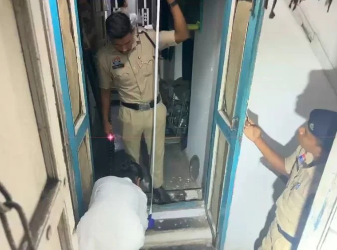 Family Suicide : रायपुर में दर्दनाक अंत…! एक साल में उजड़ गया पूरा परिवार…पत्नी और बेटे के बाद अब कारोबारी ने भी की आत्महत्या