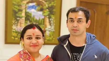 भाजपा नेता अपर्णा यादव के पति प्रतीक यादव का निधन…घर में अचानक बिगड़ी तबीयत