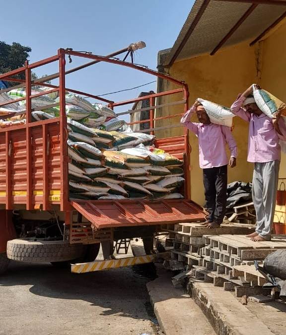 Kharif 2026 की तैयारी पूरी, धान और हरी खाद के बीजों का रिकॉर्ड भंडारण… किसानों को मिलेगा समय पर लाभ… पिछले साल से अधिक बीज उपलब्ध