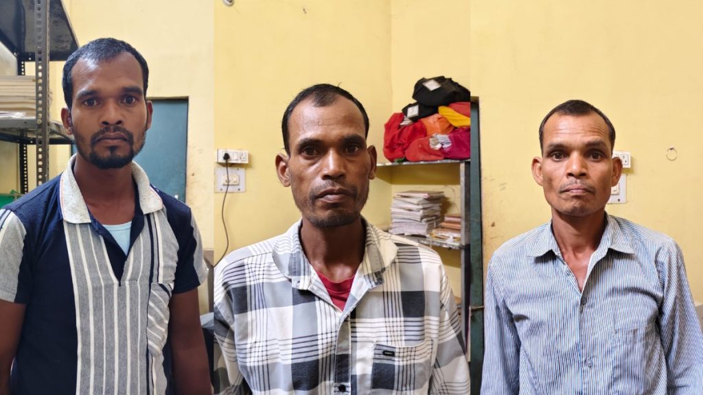 Murder Case: गरियाबंद में डबल मर्डर से सनसनी…पति-पत्नी की हत्या कर श्मशान में दफनाए शव