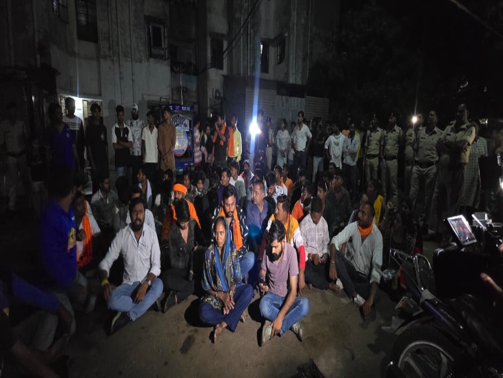 Raipur News: तुलसी के पौधे के पास रील बनाने पर विवाद…मारपीट में दो महिलाएं घायल