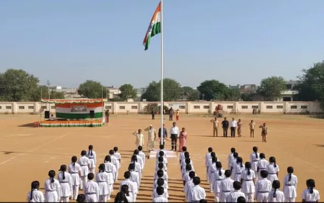 School Education : छत्तीसगढ़ के स्कूलों में बड़ा बदलाव…! अब राष्ट्रगान से राज्यगीत तक होगा अनिवार्य…लापरवाही पर कार्रवाई